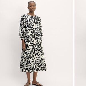 The Linen A-Line Midi Dress